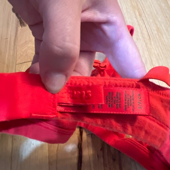 Red cotton bralette - Picture 2 of 2